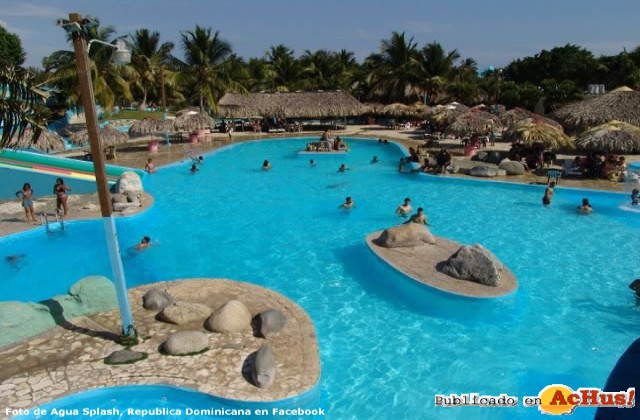 Agua Slash Caribe Santo Domingo